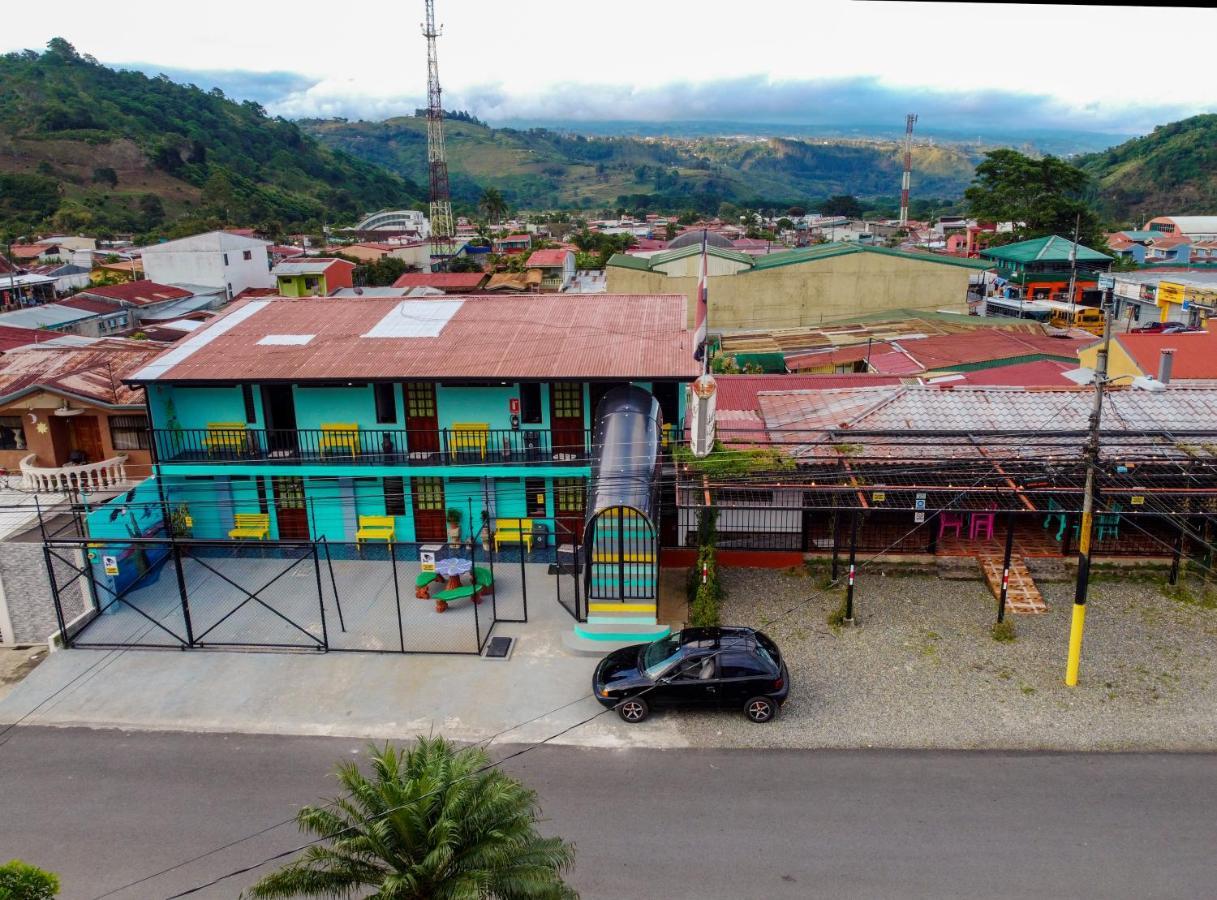 Hotel Reventazon Orosí Eksteriør billede